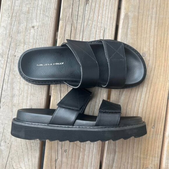 Velcro straps sandals - Picture 2 of 3